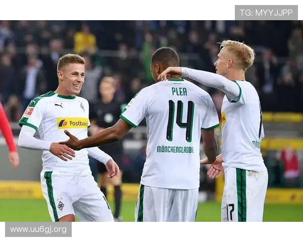 从赛果回顾看拜仁战术选择对球队成败的决定性影响与结论清晰呈现